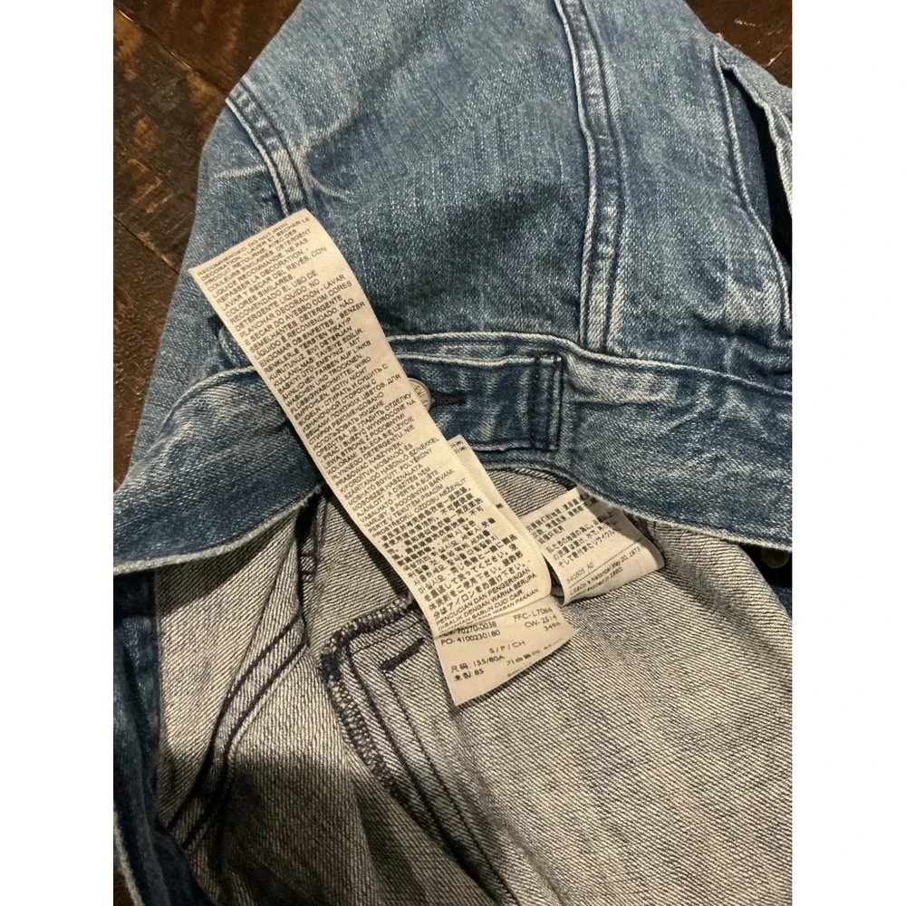 Levis Womens Original Trucker Denim Jacket Medium Wash Blue Jean Jacket Small